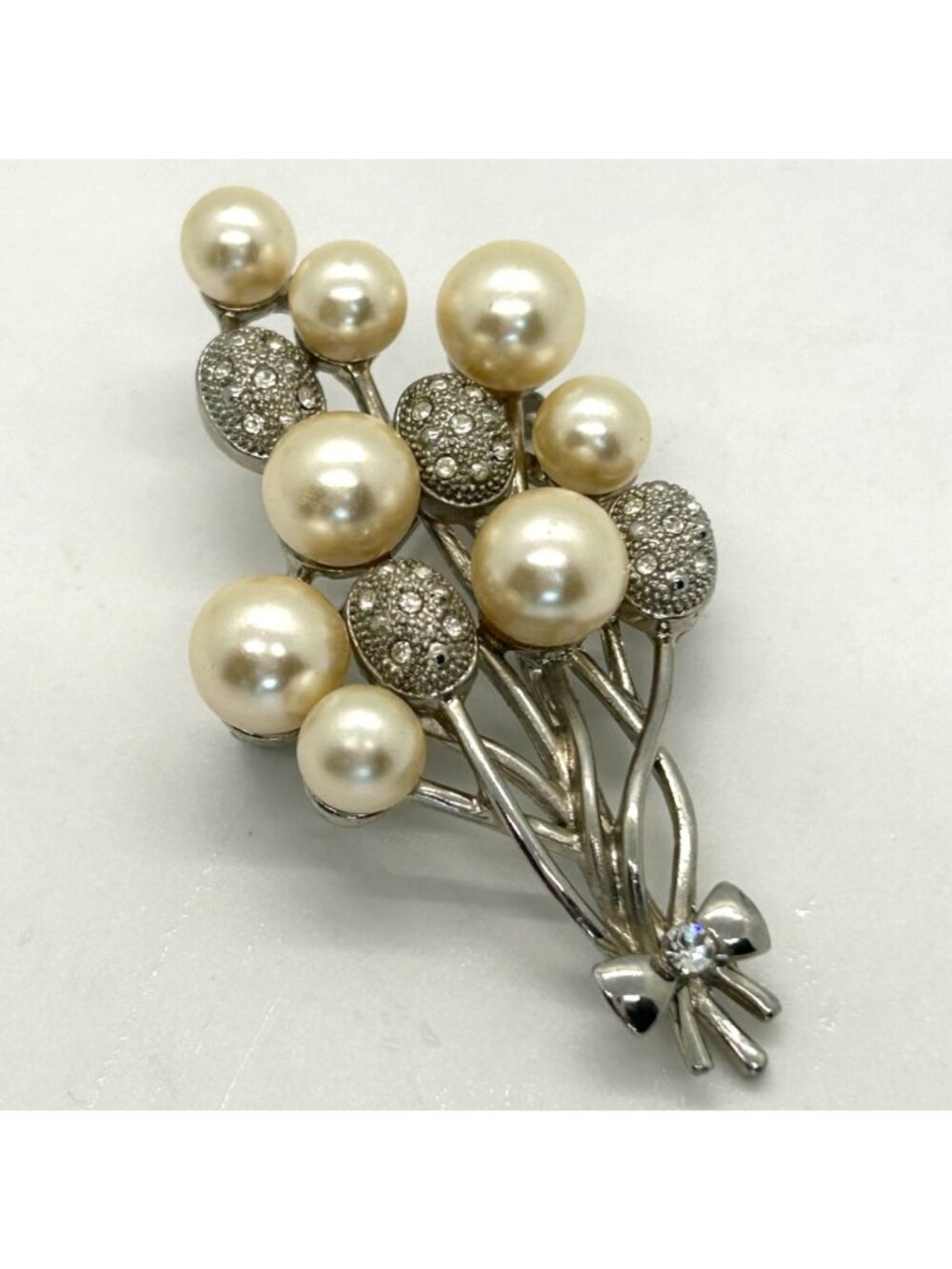 Vintage Faux Pearl Brooch Statement Silver-tone Balloon Bouquet with Bow 2.5 In